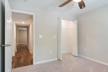 interior bedroom vesta bouldercrest apartments in atlanta